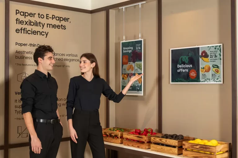 Samsung Color E-Paper 4K Smart Signage ISE 2025 showcase featured